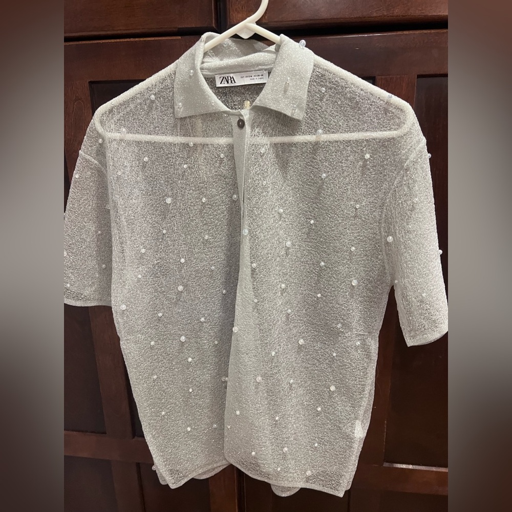 Zara women’s sheer top with pearls